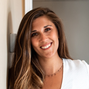 Headshot of Caitlin Parsons